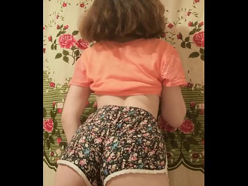 ❤️ Babe żagħżugħa sexy tqaxxir ix-xorts tagħha fuq il-kamera ❤️❌ Porno vk f'mt.bladesoul.top ❌